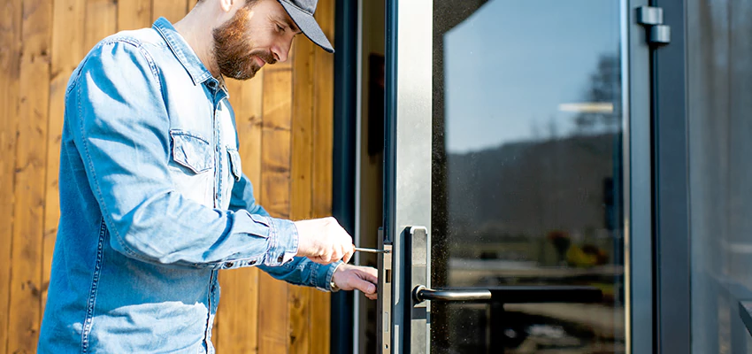 Frameless Glass Storefront Door Locks Replacement in Ripon, CA