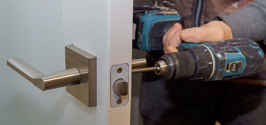 Broken Door Handle Lock Repair in Ripon, California